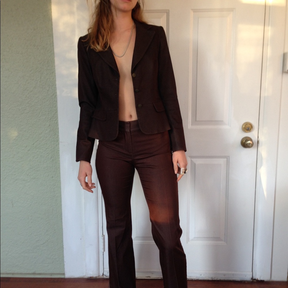 Tahari pants suit